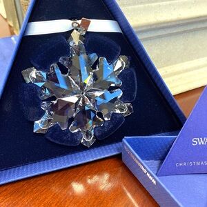 ❣️sold❣️2012 SWAROVSKI | Crystal Annual Snowflake Christmas Ornament